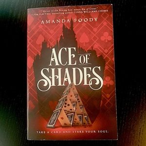 *SIGNED* Ace of Shades by Amanda Foody. Paperback copy.